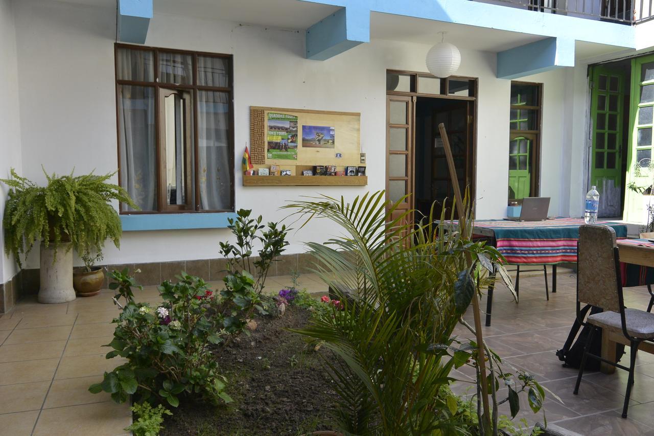The Celtic Cross Hotel Sucre Exterior photo