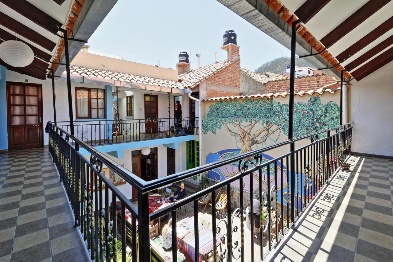 The Celtic Cross Hotel Sucre Exterior photo